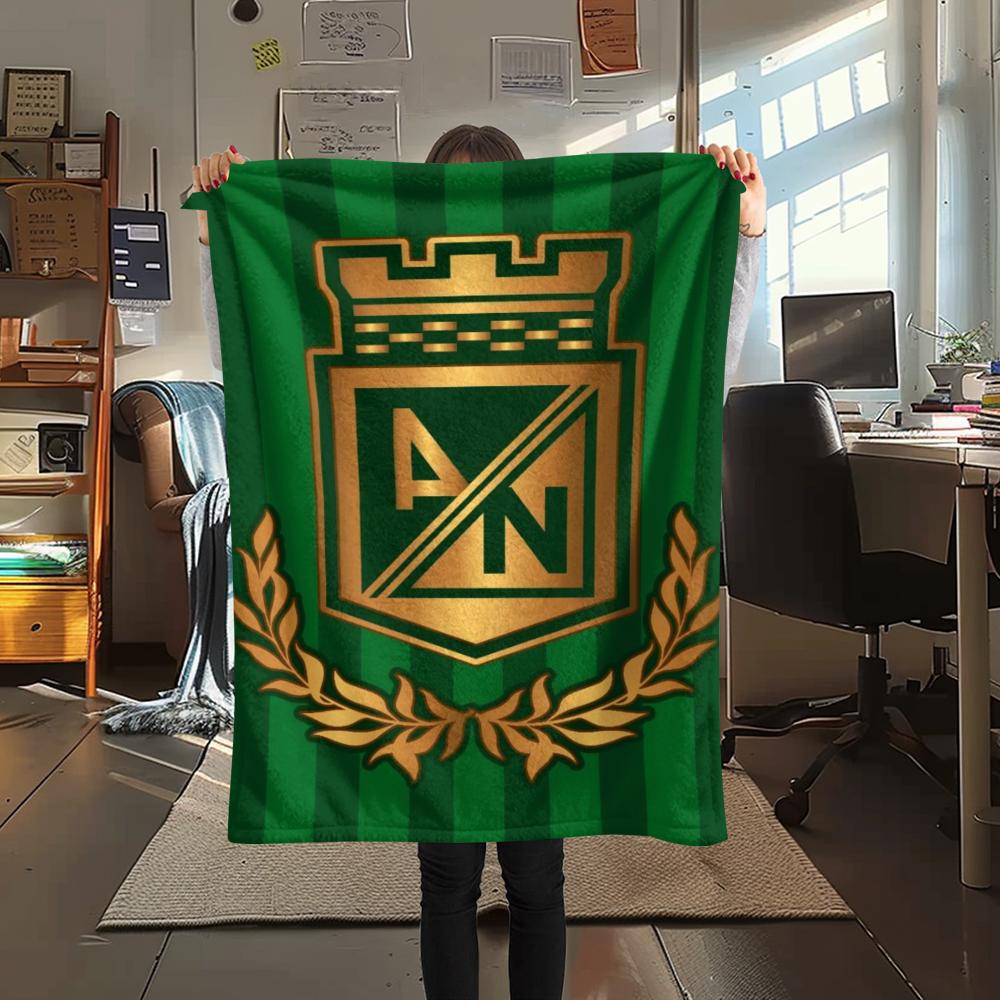 1PC Atlético Nacional Print Flannel Blanket, High quality Comfortable for All Seasons, Home Decor, Warmth and Comfort, Perfect for Christmas Gifts