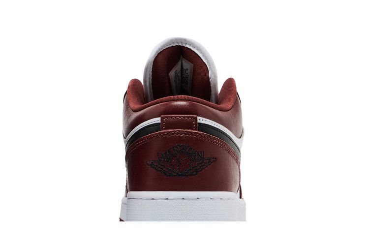 Jordan 1 Низкий SE Темный Пони (GS)
