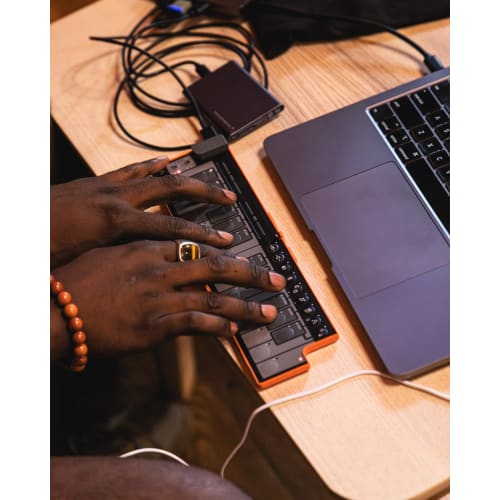 KORG nanoKEY Fold MIDI Keyboard, 25 Keys, Compact, Controller, DTM, USB, Pass-Powered, Includes Plug-ins, Black (NANOKEY-FD BK)