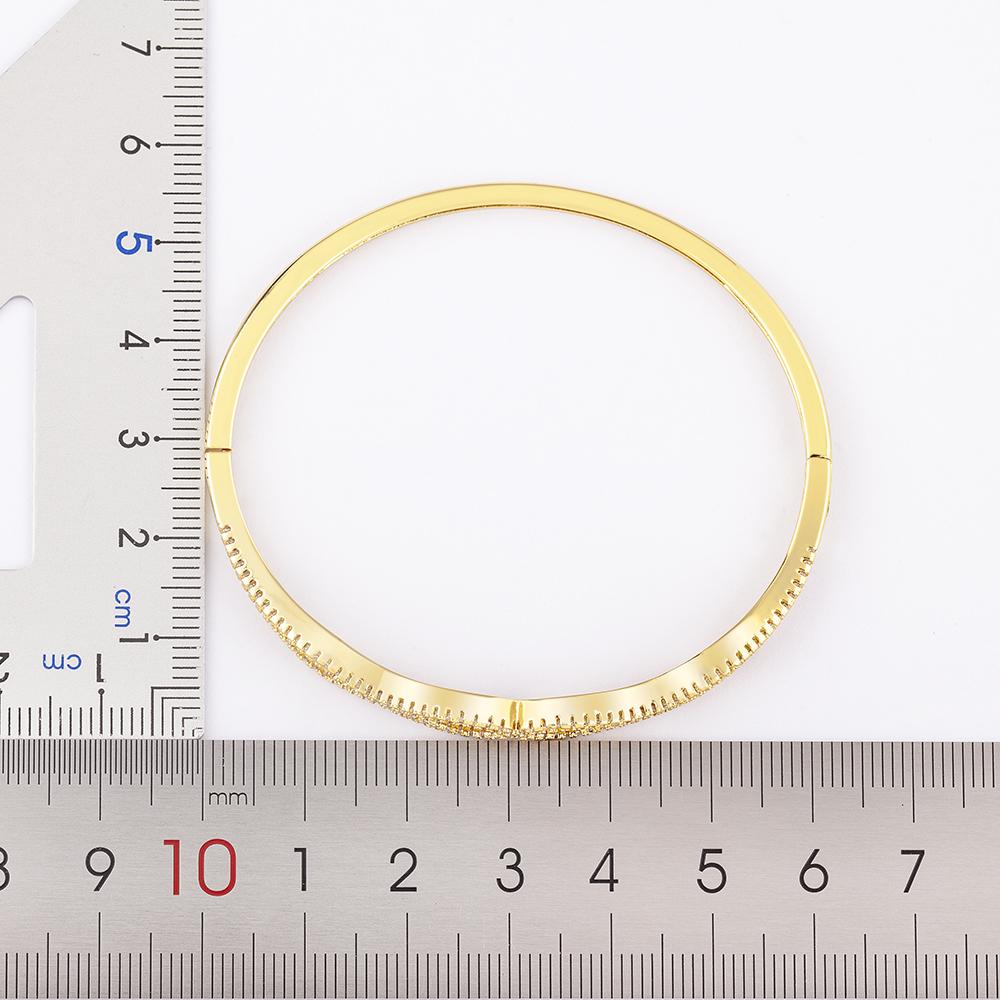 Nidin High Quality Twist Hollow Bangle for Women Paved Cubic Zirconia Cuff Bracelet Elegant Wedding Party Jewelry Accessories