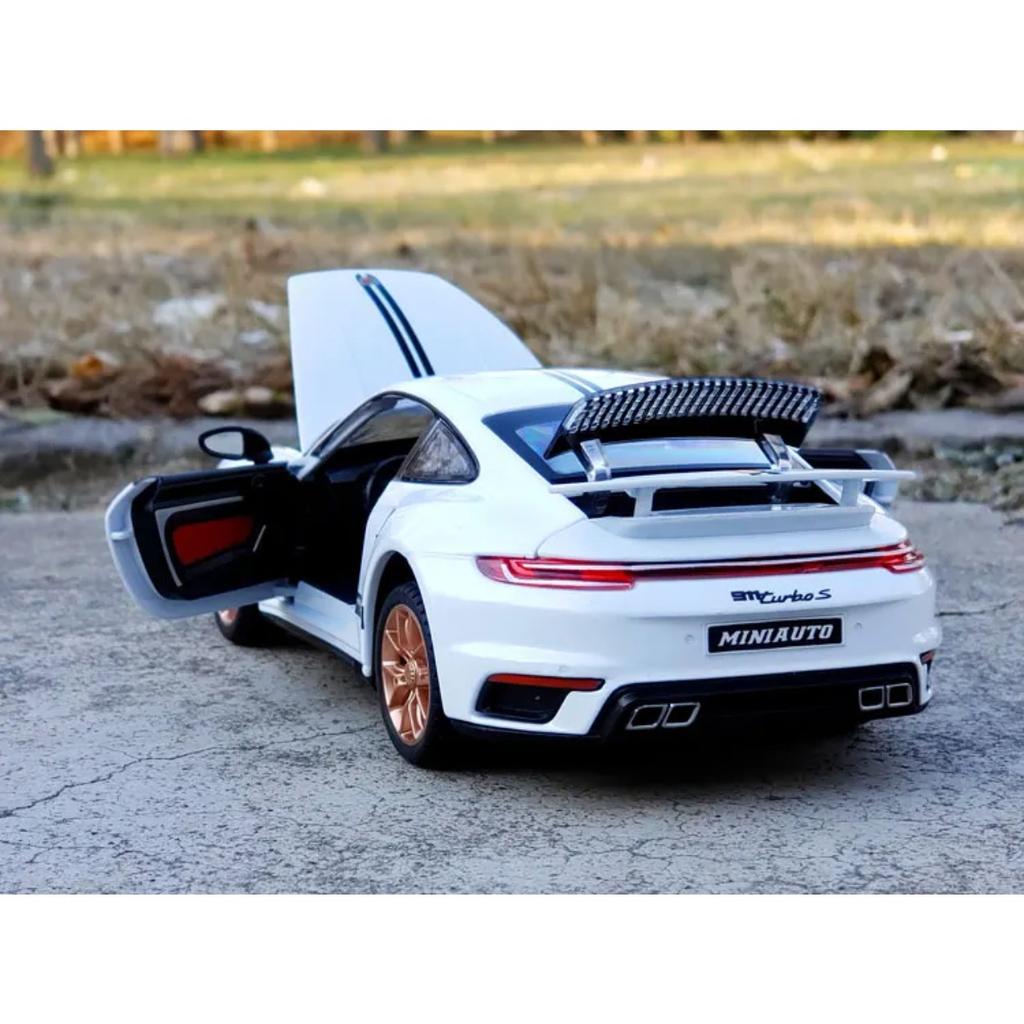 1/24 Porsche 911 TARGA TURBO S Сплав Гоночная Модель Автомобиля Литье под Давлением Симуляция Металлическая Игрушечная Модель Автомобиля Звук Свет Коллекция Подарок