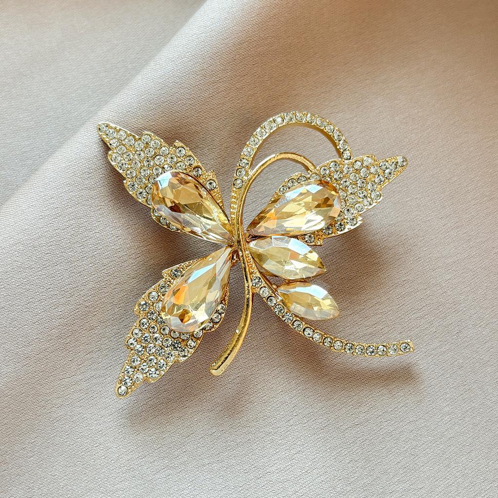 Элегантная хрустальная брошь-бабочка для модного пиджака с бабочками, закрывающая вырез для предотвращения обнажения кожи.