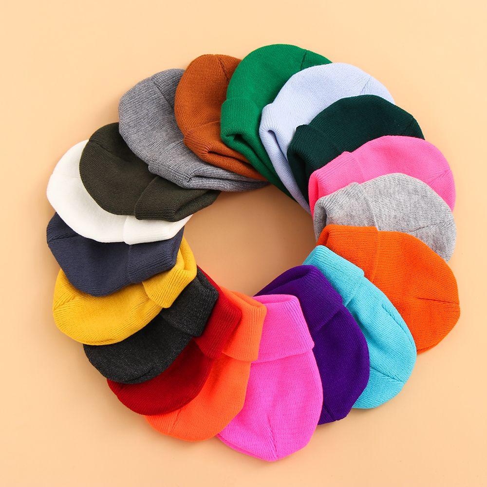 New Solid Cute Woman/Men Knitted Beanies Female Beanie Caps Winter Autumn Hats Warmer Bonnet