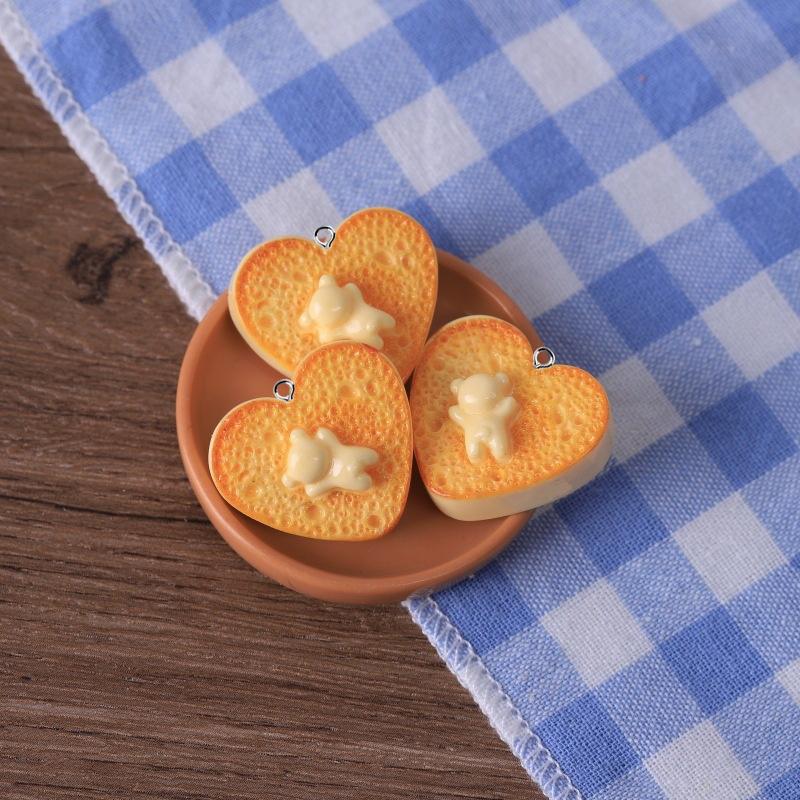 10/12pcs Heart Bear Cat Animal Shape Toast Bread Resin Charms Cute Claws Food Pendant Diy Earring Necklace Keychain Jewelry Make