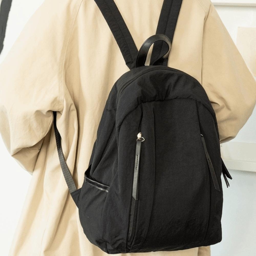 Lightweight Nylon Backpack Multi-pocket Student Schoolbag Simple Travel Backpack Outdoor