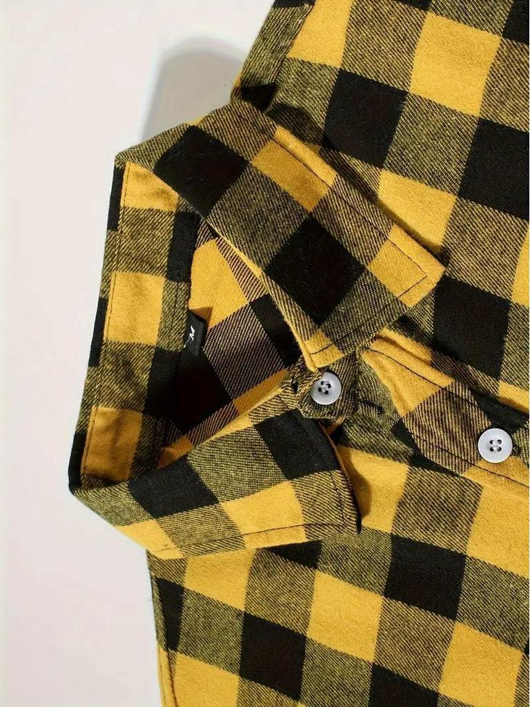 European Size Plaid Hooded Short-Sleeved Men's Cardigan Shirt with Double Pocket Flap