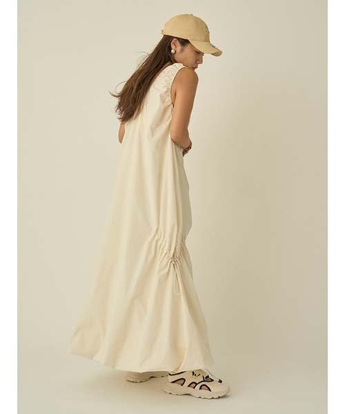 Платье со сборками 13WFO251040 OWHT [Emi] Женское