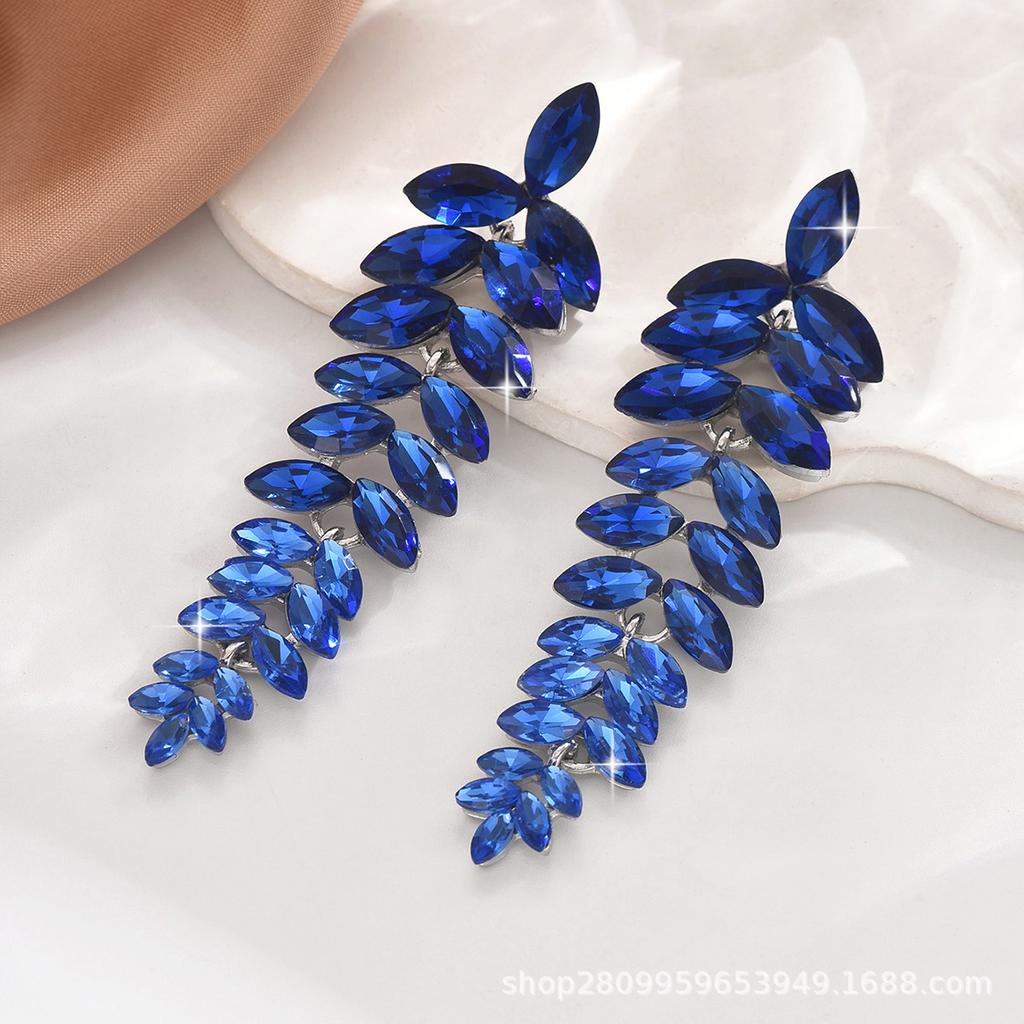 Новые разноцветные серьги-цветы, женские преувеличенные серьги-листья с полным бриллиантом, банкетные ювелирные серьги.