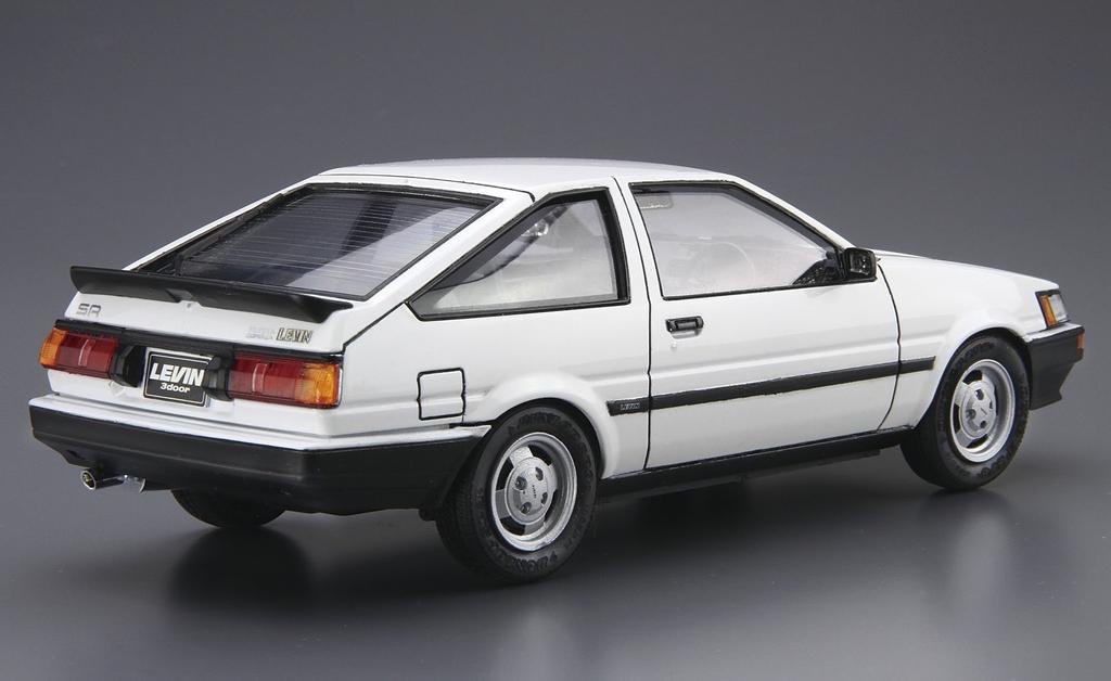 Aoshima Bunka Kyozaisha The Model Car Series Toyota AE85 Corolla Levin 1500SR 1984 Пластиковая модель 1/24 № 85