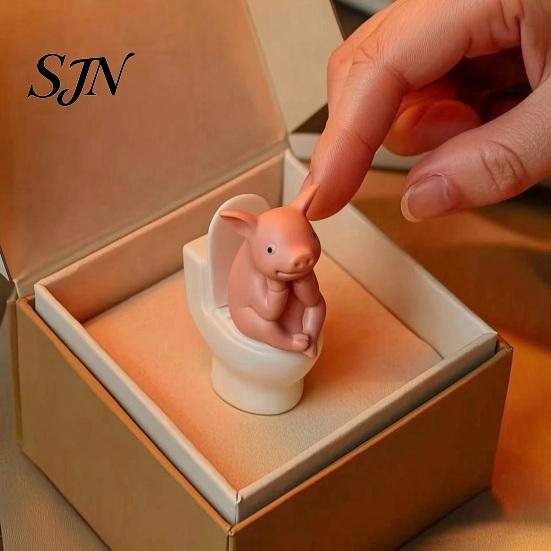 Pink Pig Figurine Miniature Toilet Figurine, Sitting on Thinking Tabletop Decor Statue, Cartoon Farm Animal Decoration for Home, Office, Bathroom