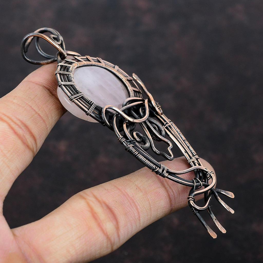 Подвеска из розового кварца и меди, подвеска из драгоценного камня, обернутая проволокой, подвеска ручной работы, ювелирное изделие, обернутое проволокой, элегантная подвеска, медное ювелирное изделие, подарок для женщин