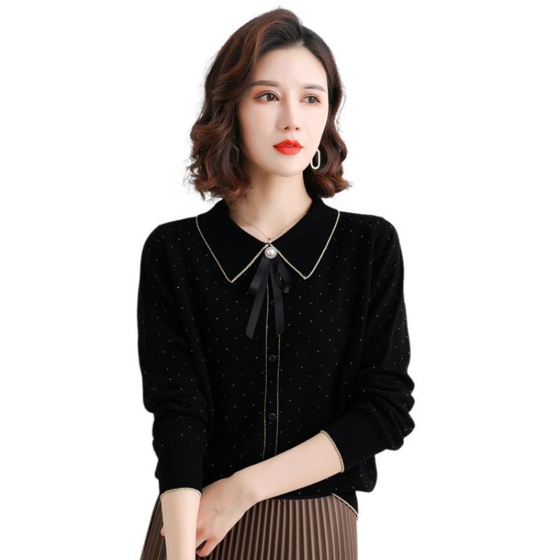 Middle-aged Spring and Autumn Shirt Temperament Mom Women's New Autumn Top Long Sleeve Bottom Shirt Knitted Shirt
