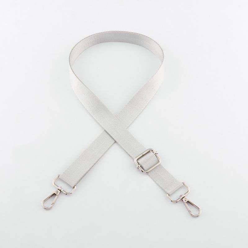 Плетеный ремень с принтом. Камера для телефона. Ремень через плечо. Женская сумка. Ремень через плечо.