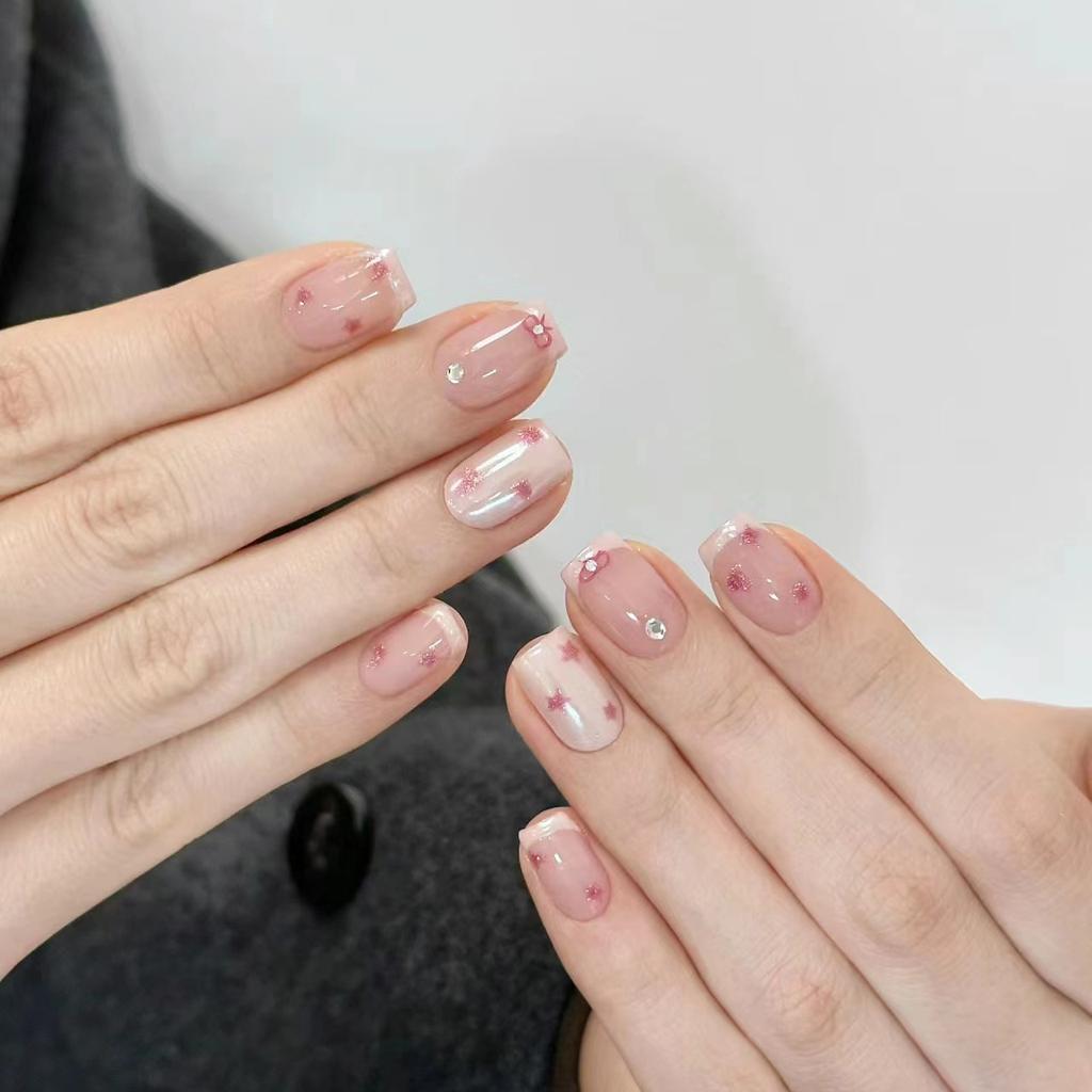 Pure Hand-wearing Armor Simple French Cute Hand-painted Love Bow Student Manicure Removable Nails