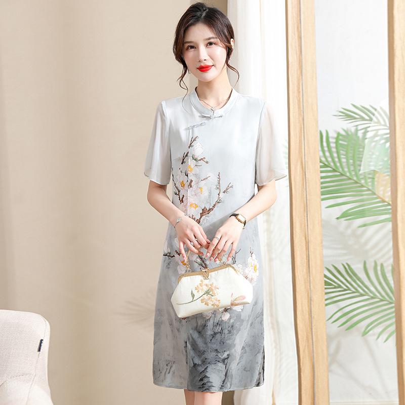Летнее шифоновое платье в китайском стиле: Платье с короткими рукавами и принтом, круглым воротником и линией талии, идеальное для изящного и очаровательного образа.