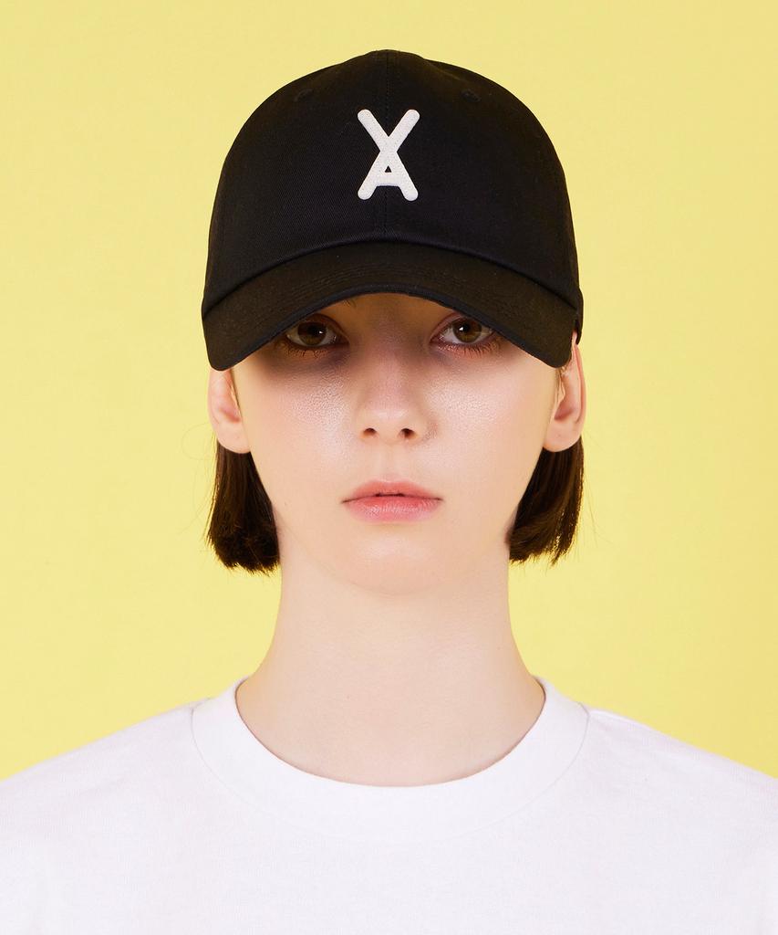 Бейсболка Oversized Baja Va Applique Черная