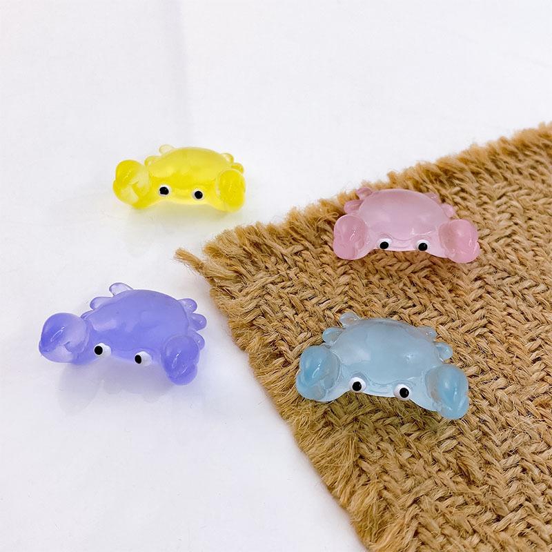 10 Pcs Glow-In-The-Dark Cute Crabs Resin Desktop Decorations Ornaments Diy Handmade Hairpin Keychain Accessories Toys