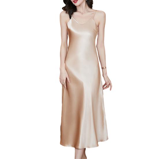 Женское атласное платье без рукавов на тонких бретелях, сексуальное платье-комбинация с V-образным вырезом, длинное платье, коктейльное платье, вечернее платье