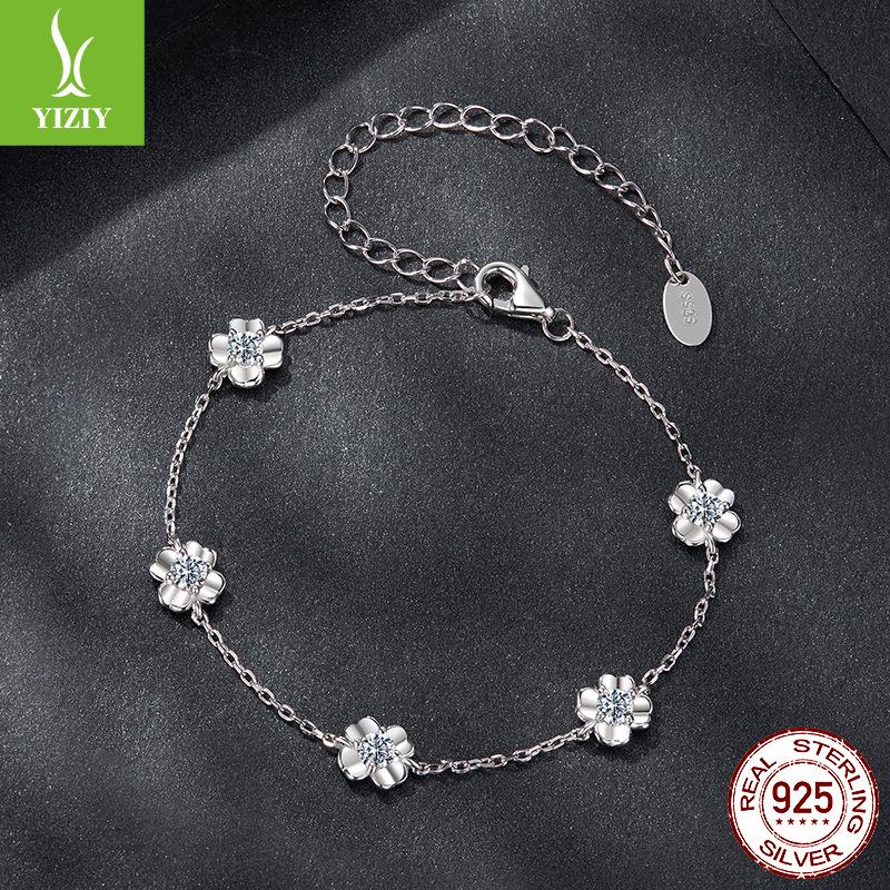 Four-Leaf Clover Moissanite Bracelet, Simple And Versatile Girl'S Heart S925 Sterling Silver Lucky Bracelet.