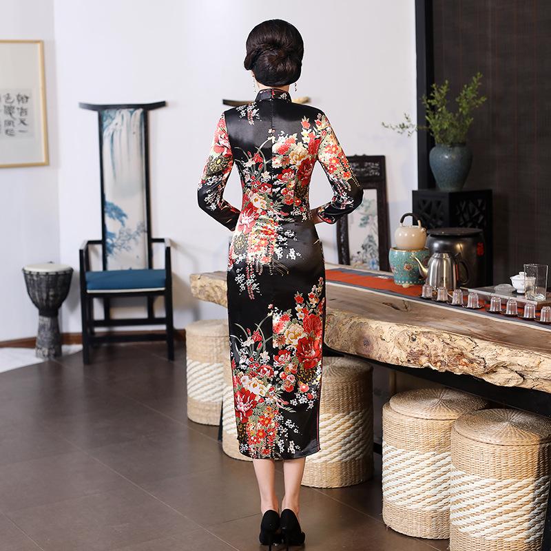 Autumn and winter new cheongsam improved long large size women's clothing middle-aged and elderly performance banquet dress