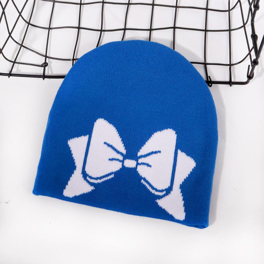 Animal In Spired Fish Pattern Knit Hat With Acrylic Material For Autumn Outdoor Activities