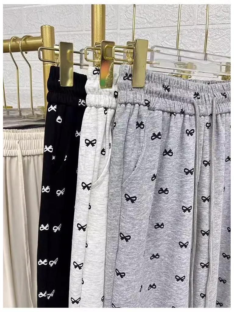 Брюки с высокой талией и широкими штанинами в корейском стиле с принтом бантиков для женщин - Миниатюрные и стройнящие, на начало осени