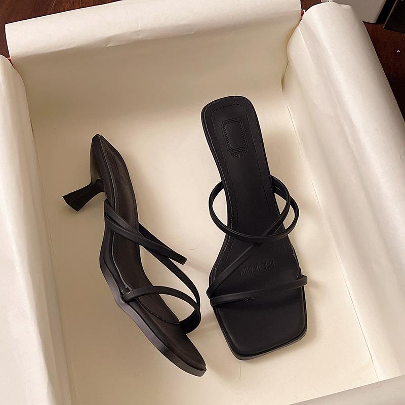 2025 сексуальные черные туфли на среднем каблуке женские туфли тонкий ремешок высокий каблук летние босоножки с открытым носком женские сандалии из мягкой кожи