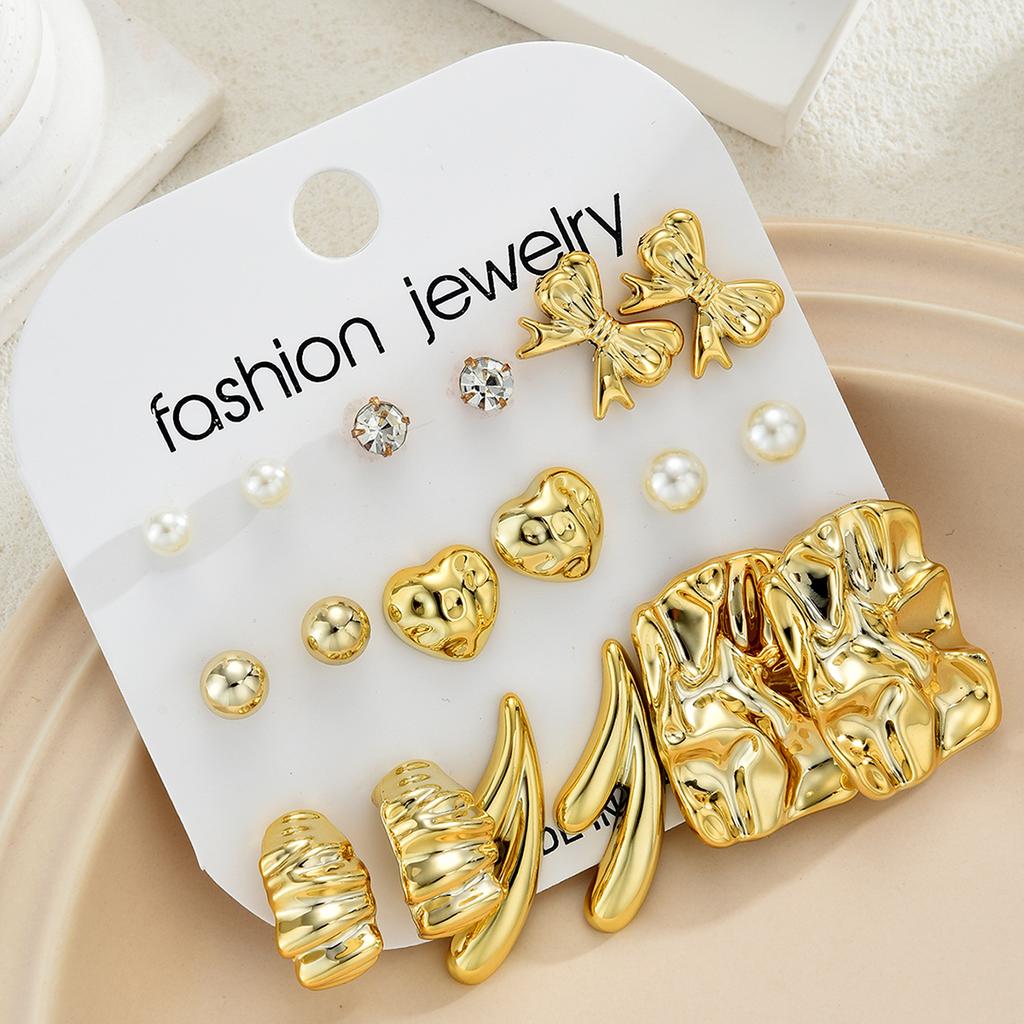18 Pcs/Set Vintage Gold Color Metal Pearl Heart Bow Knot Earrings for Women Elegant Irregular Zircon Stud Earring Jewelry Gifts