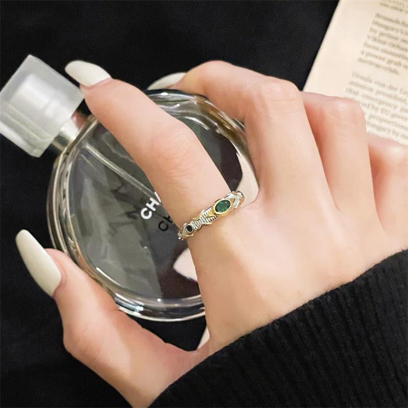 Medieval Gold French Retro Open Ring, High-End Light Luxury Inlaid Zircon Index Finger Ring, Niche Design Ring