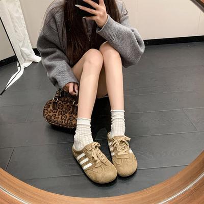 Женская обувь – Кроссовки