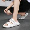 Легкие пляжные сандалии для мужчин, повседневные комнатные нескользящие тапочки для ванной, размер женский, 2025, новая многофункциональная обувь на плоской подошве