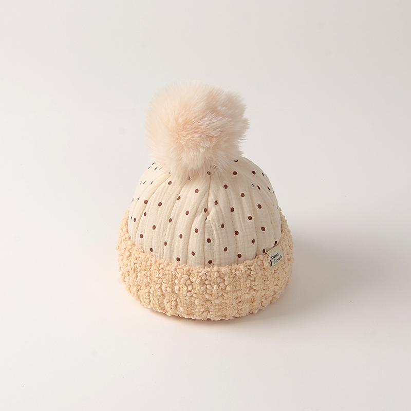 Теплая детская шапочка для мальчика и девочки, простая однотонная шапка в горошек для малышей, теплая шапка на осень-зиму с плюшевым шариком