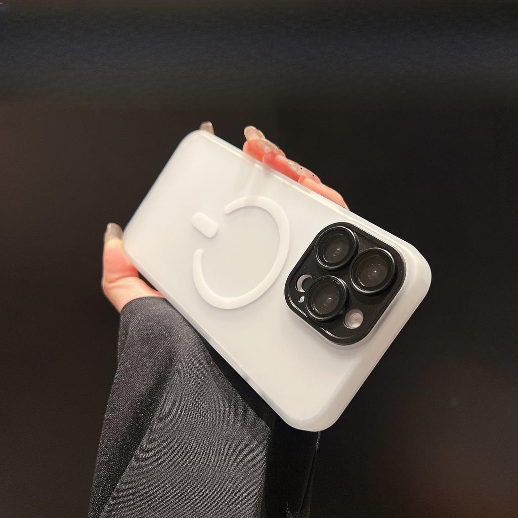 Applicable To Apple 16ProMax Matte C-shaped Magnetic Suction Phone Case IPhone 15 Skin-friendly and Anti-fall 14 Protective Case