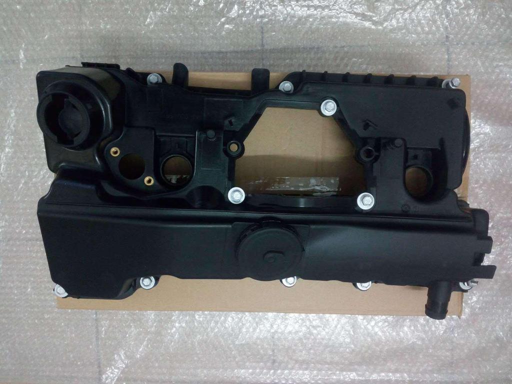 Крышка клапанов двигателя для BMW 1 и 3 серии E88 E90 E60