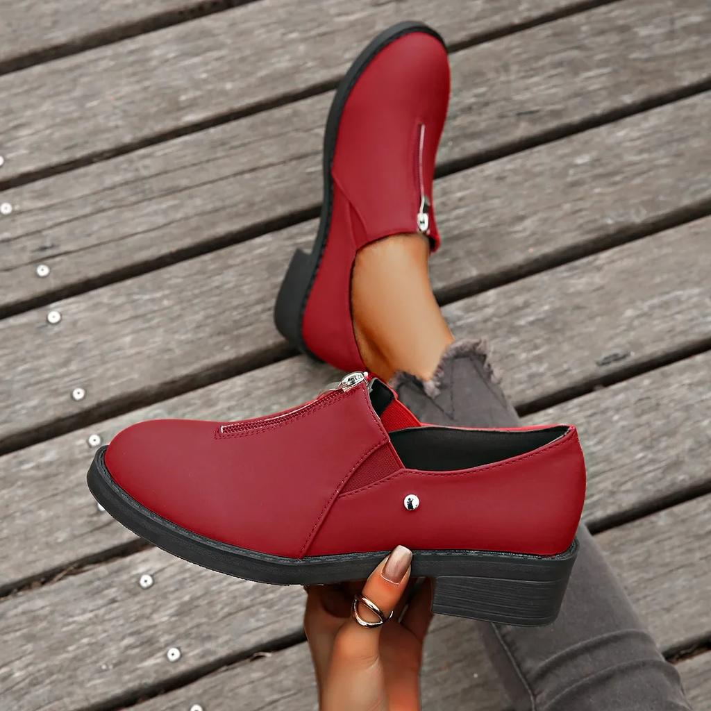 Модные женские туфли из кожи в ретро-британском стиле, осень 2024 г., новые туфли-лоферы с круглым носком и толстым каблуком, с молнией спереди, женские кроссовки