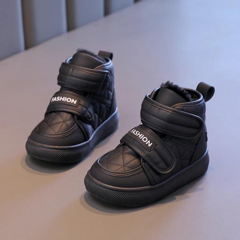 2024 Детские короткие хлопковые ботинки для девочек, зимняя новая мода в корейском стиле, мягкие, удобные, нескользящие, универсальные, теплые ботинки