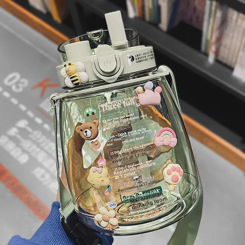 Пластиковый стакан для воды Big Belly с большой емкостью и трубочкой