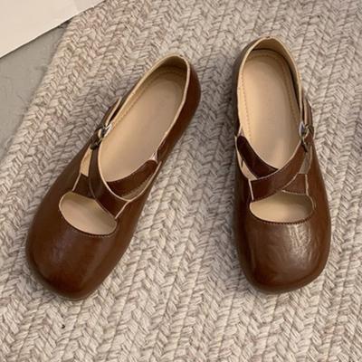 Модная весенняя новая женская обувь, туфли с круглым носком, с мелким вырезом, с металлической пряжкой, на крестообразных ремешках, на мягкой подошве, противоскользящие, износостойкие, на плоской подошве