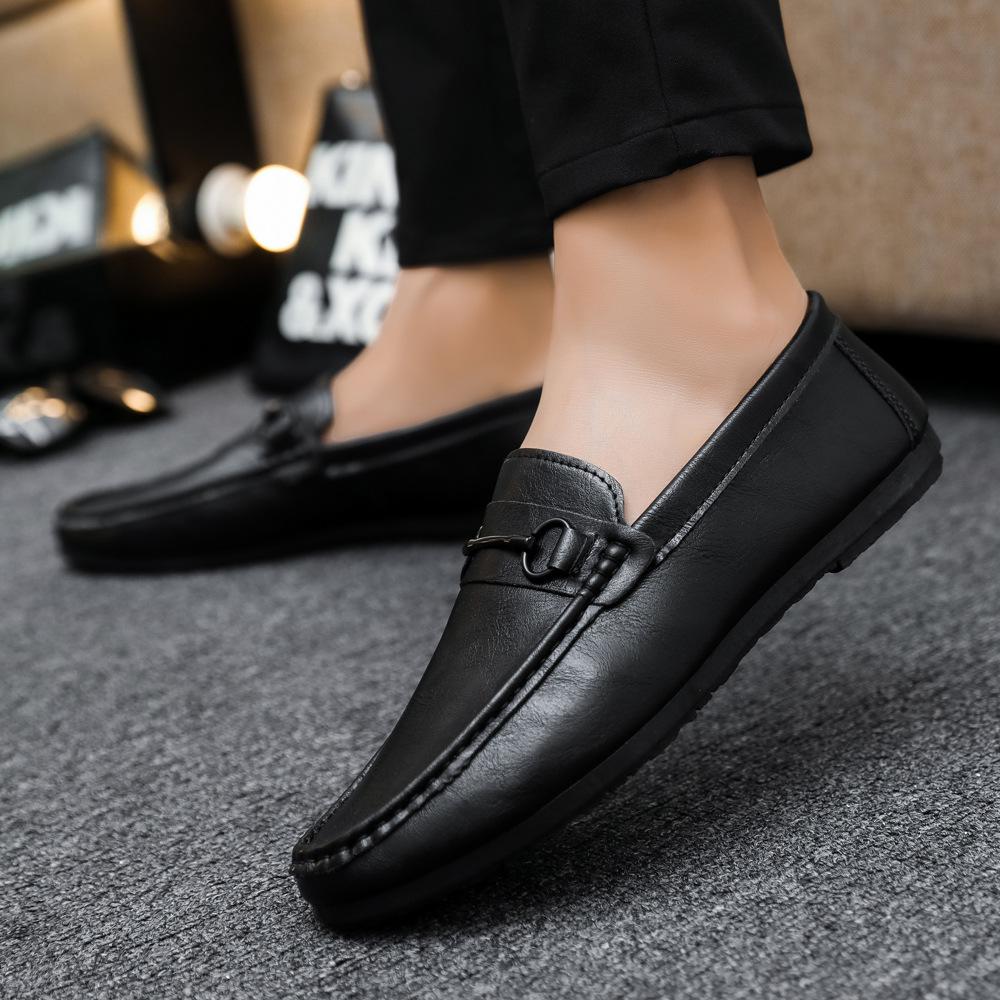 Men Loafers 2024 New Leather Shoes Men Casual Shoes Moccasins Breathable Sneakers Men Driving Shoes Comfort Flats