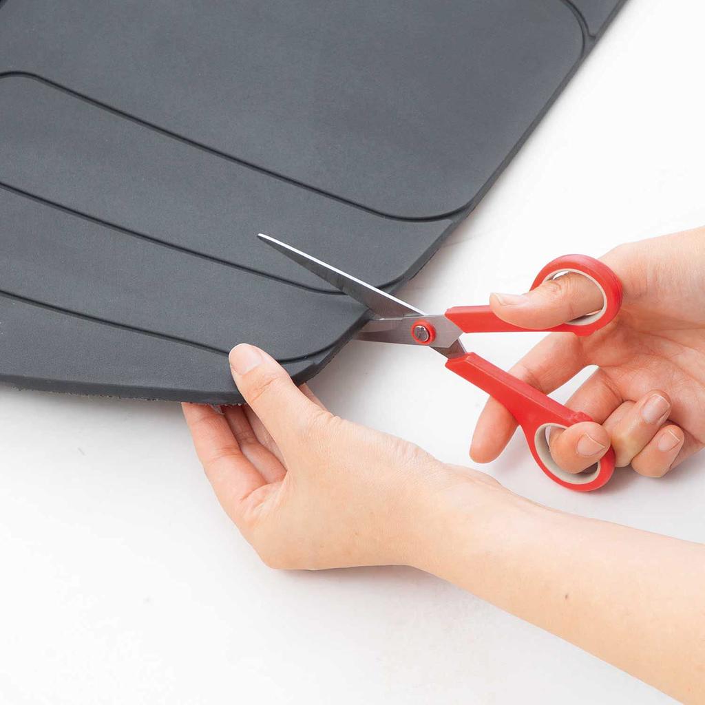 BONFORM FlexGuard Car for Front Single Mat with Cut Mat, Light/Standard Cars, Seats, Lines, 48x65cm, Black, 6455-01BK