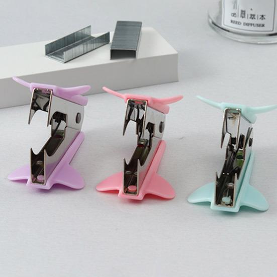 Staple Remover Compact Staple Puller Tool Durable Jaw Design Staple Removal Tool for Home School Office
