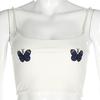 Женский укороченный топ с вышивкой в виде бабочки и жемчужными бретелями, облегающий топ