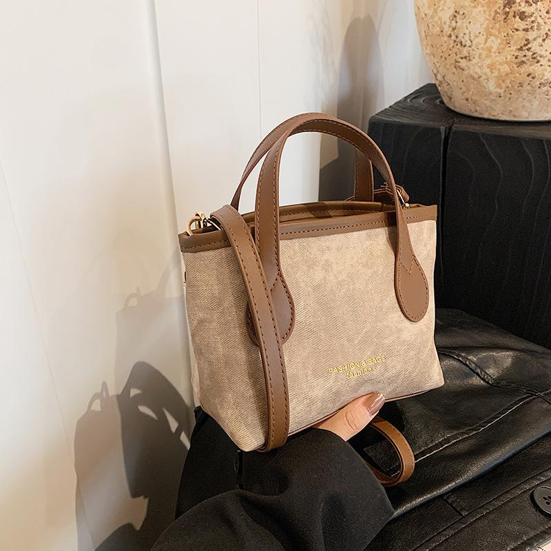 Retro Fashion Simple Temperament Handbag 2025 Spring New Versatile Ins Shoulder Messenger Bag Bucket Bag Women