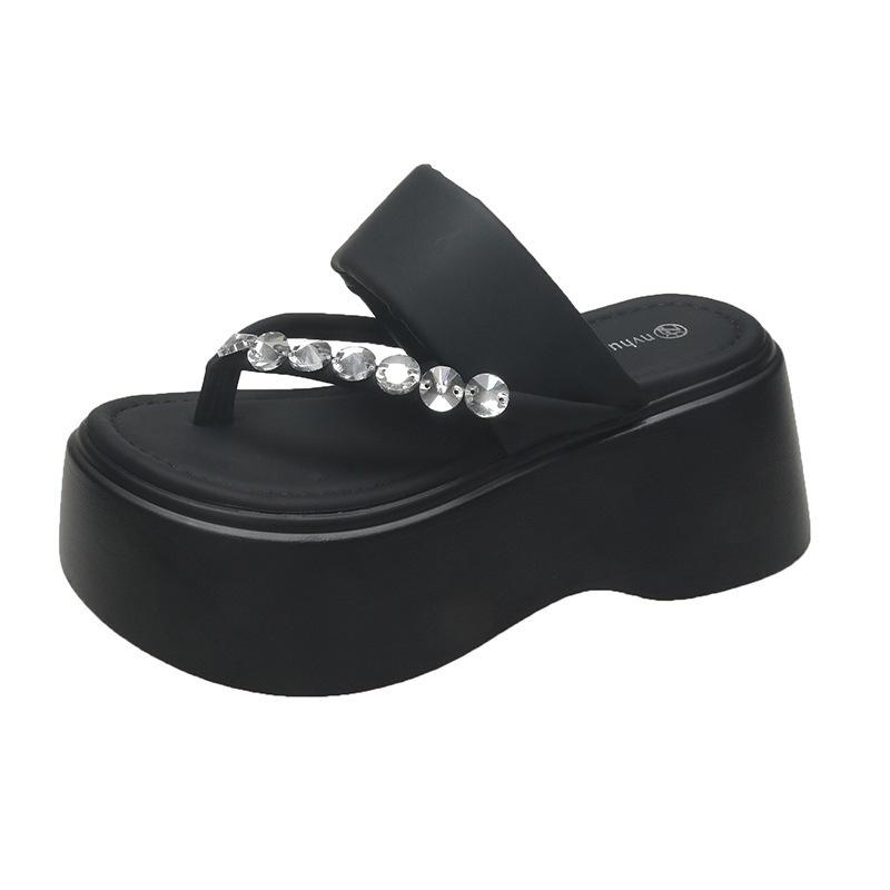 Silver Heightening Rhinestone Pinch Flip-flops Women's Summer Wear 2025 New Thick-bottomed Seaside Beach Cool Slippers Toes