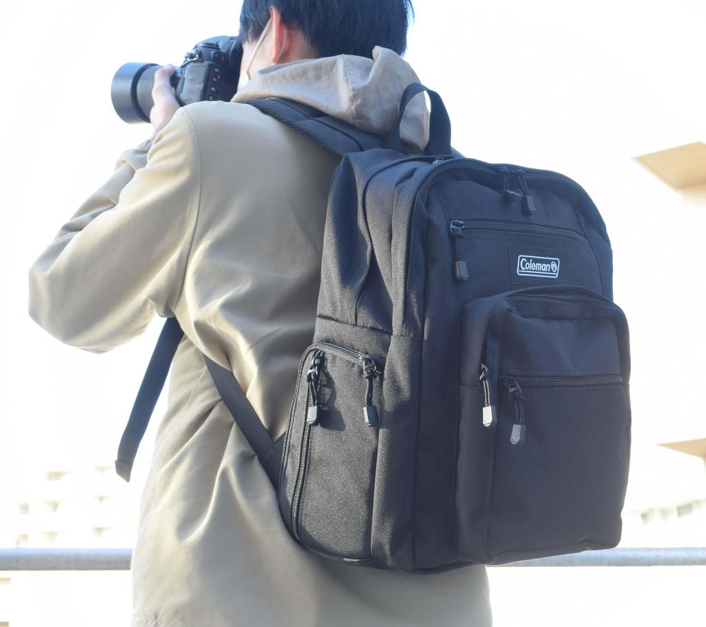 Coleman Camera Backpack Camera Bag Coleman Camera Daypack Black 12L [ETSUMI] VCO-4836