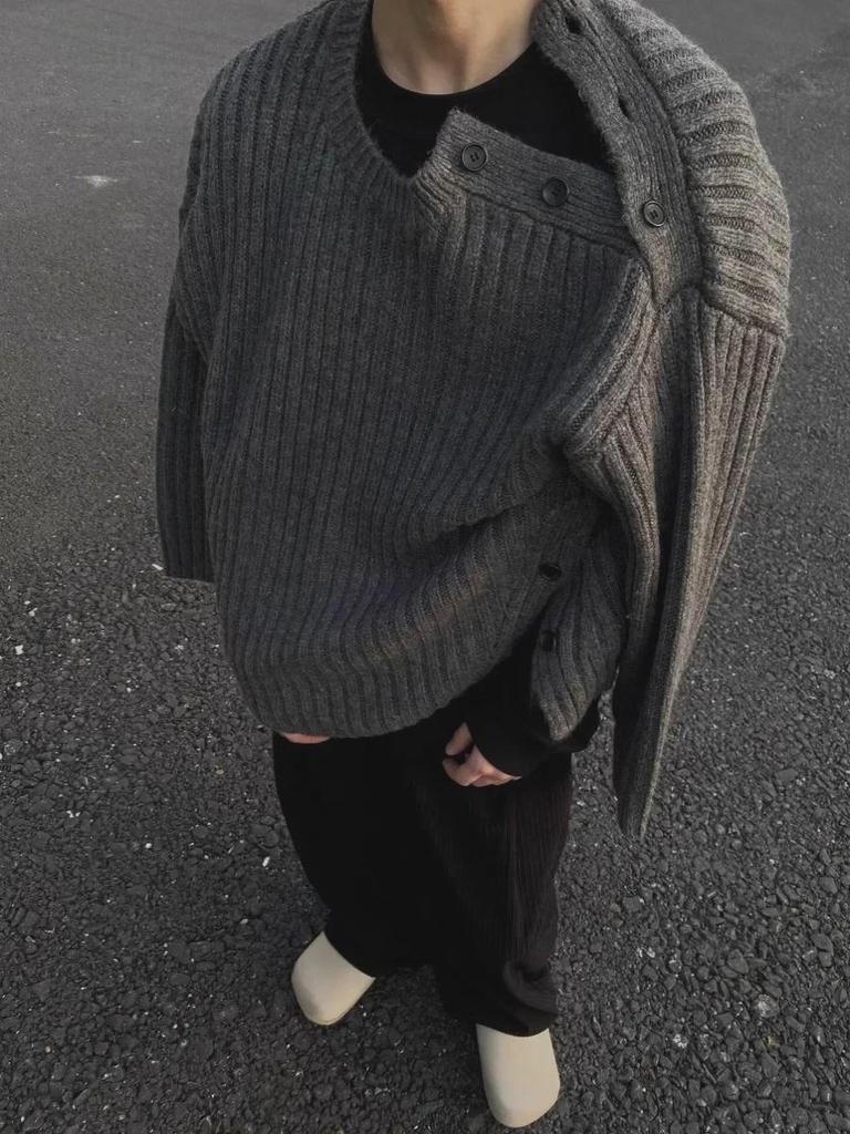 Boys' Korean Style Round Neck Knitted Sweater - Autumn/Winter Niche Design