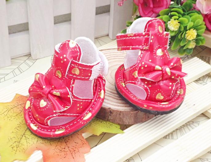 Heart-Shaped Pet Summer Shoes Breathable Waterproof Outdoor Dog Sandals Cool Summer Sale