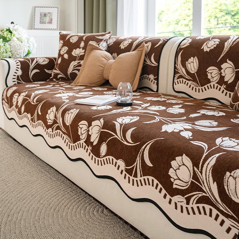 French Medieval Sofa Cushion, Universal Fixed Non-slip Sofa Cover In All Seasons, One Piece of Advanced Feeling Cover Cover Towel