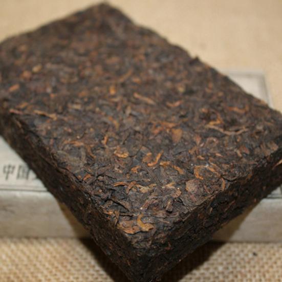 250 г китайского спелого кирпичного чая пуэр