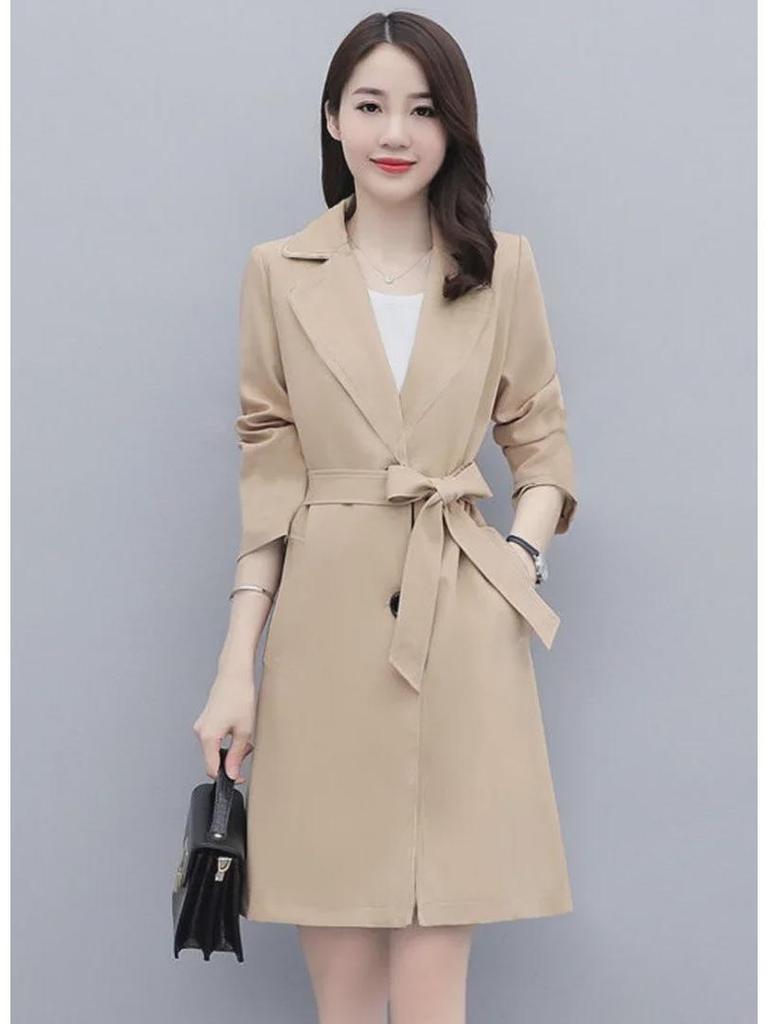 Женская ветровка средней длины в британском стиле весна/осень 2024 г.: Шикарная, высококачественная, модная свободная куртка в корейском стиле.